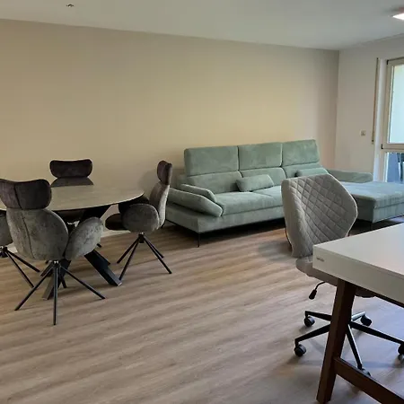 Apartament Luxus 3zi Whg Moebliert Naehe Stadtmitte *