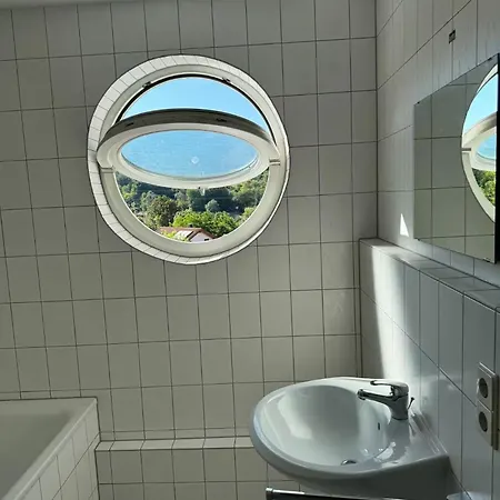Luxus 3zi Whg Moebliert Naehe Stadtmitte Apartament *